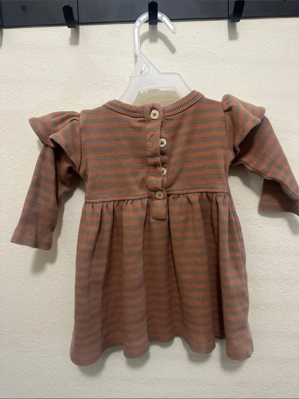 kate quinn knitted striped